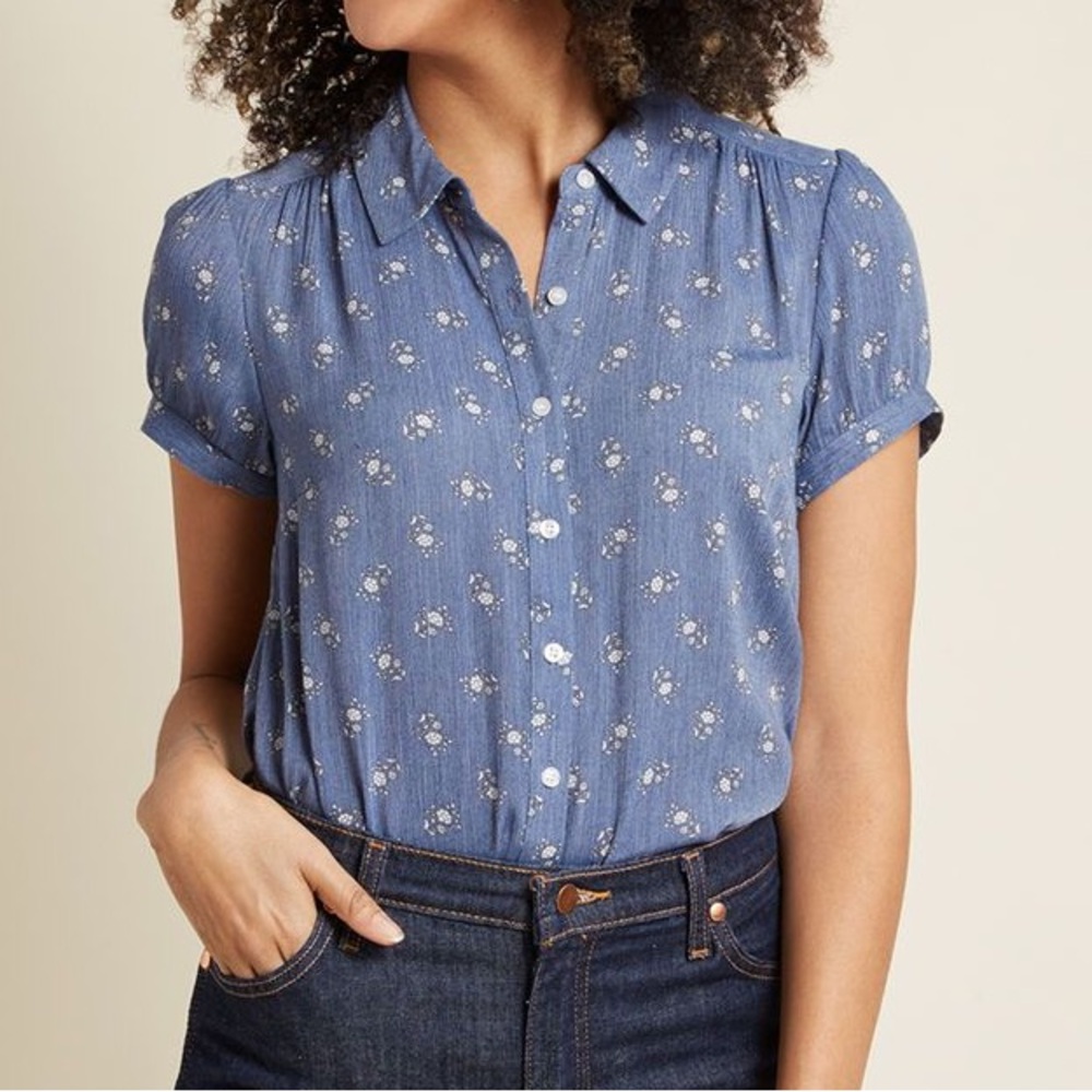 ModCloth Breezy Peasy Button-Up Top in 1X